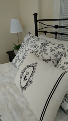 Queen sized en-suite bedroom